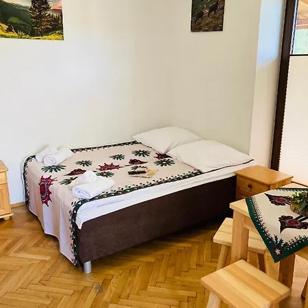 Na Kamiencu Bed & Breakfast *
