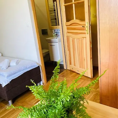 Bed & Breakfast Na Kamiencu 3*